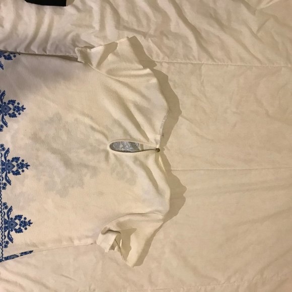 Shirt - Picture 2 of 3